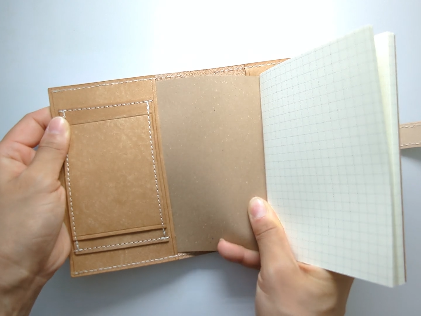 方眼ノートパスポートサイズ(B7)【LUCE RING prossimo パスポート交換用品】