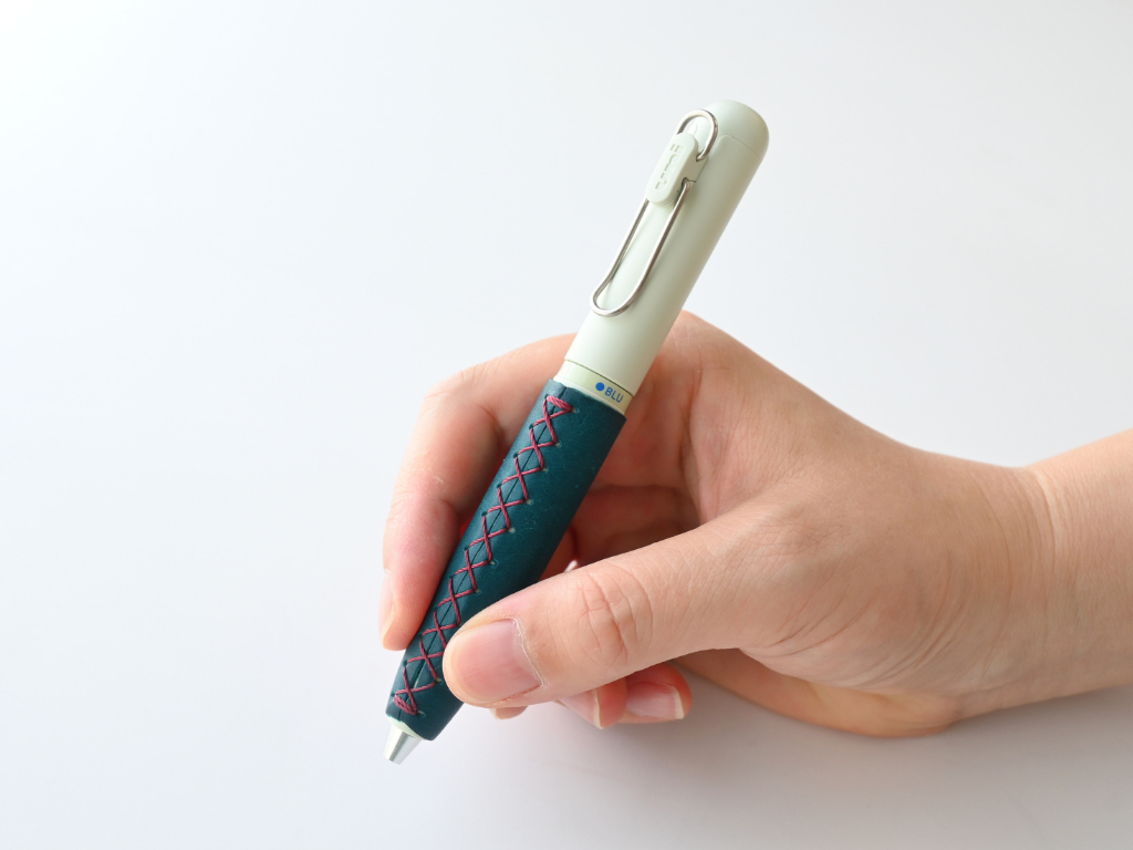 LUCE Pen Fit half マルゴーレザー 全6色 本革 ペンカバー