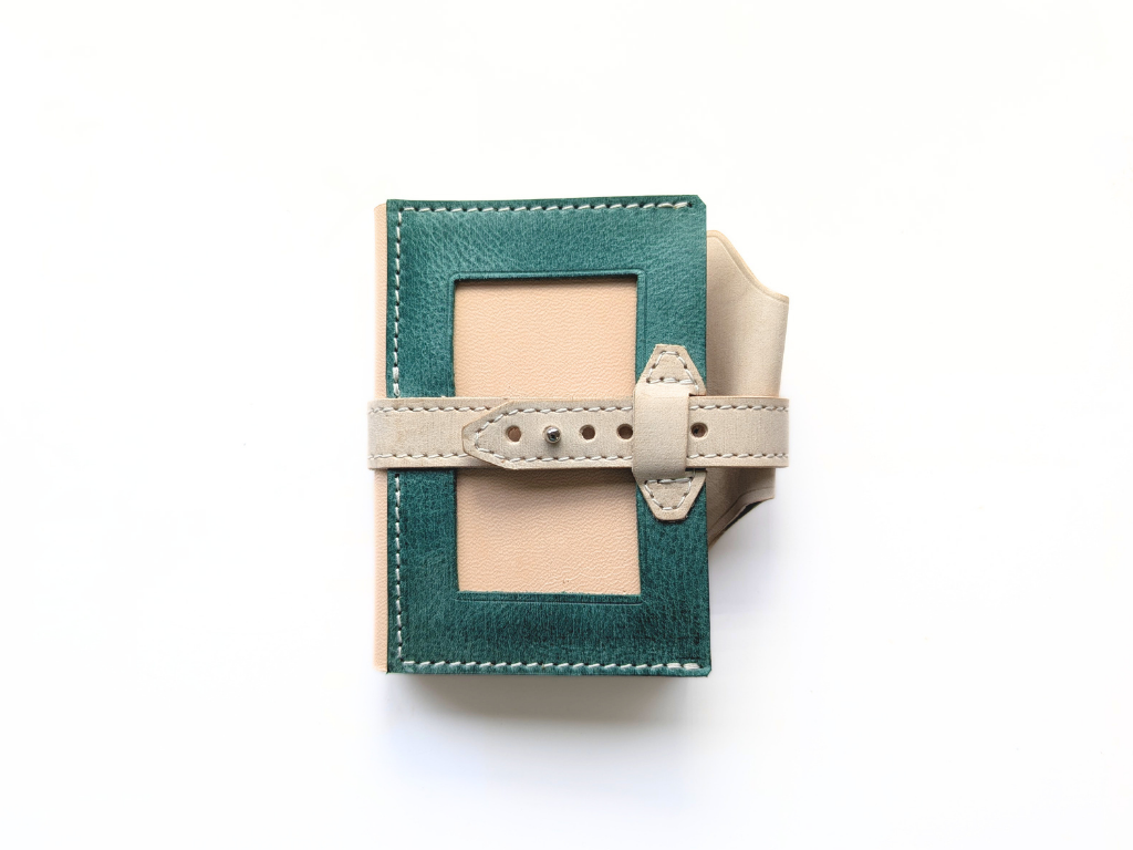 本革  手帳カバー　LUCE RING prossimo A7 クリームソーダ